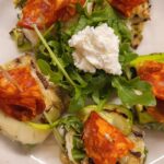 Punjenje rolnice od tikvica sa rukolom i sirom